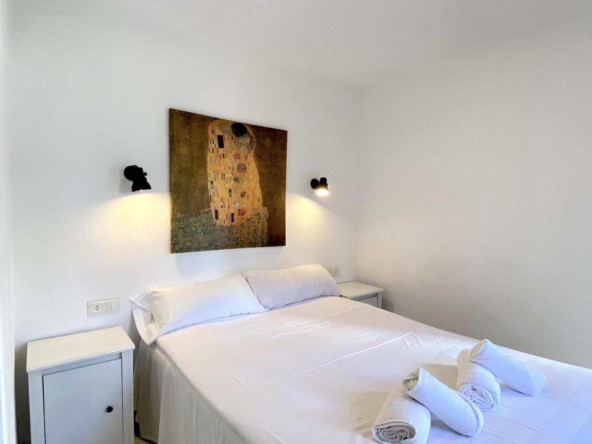 Villa Sandra Al Fresco Apartment เนร์คา ภายนอก รูปภาพ