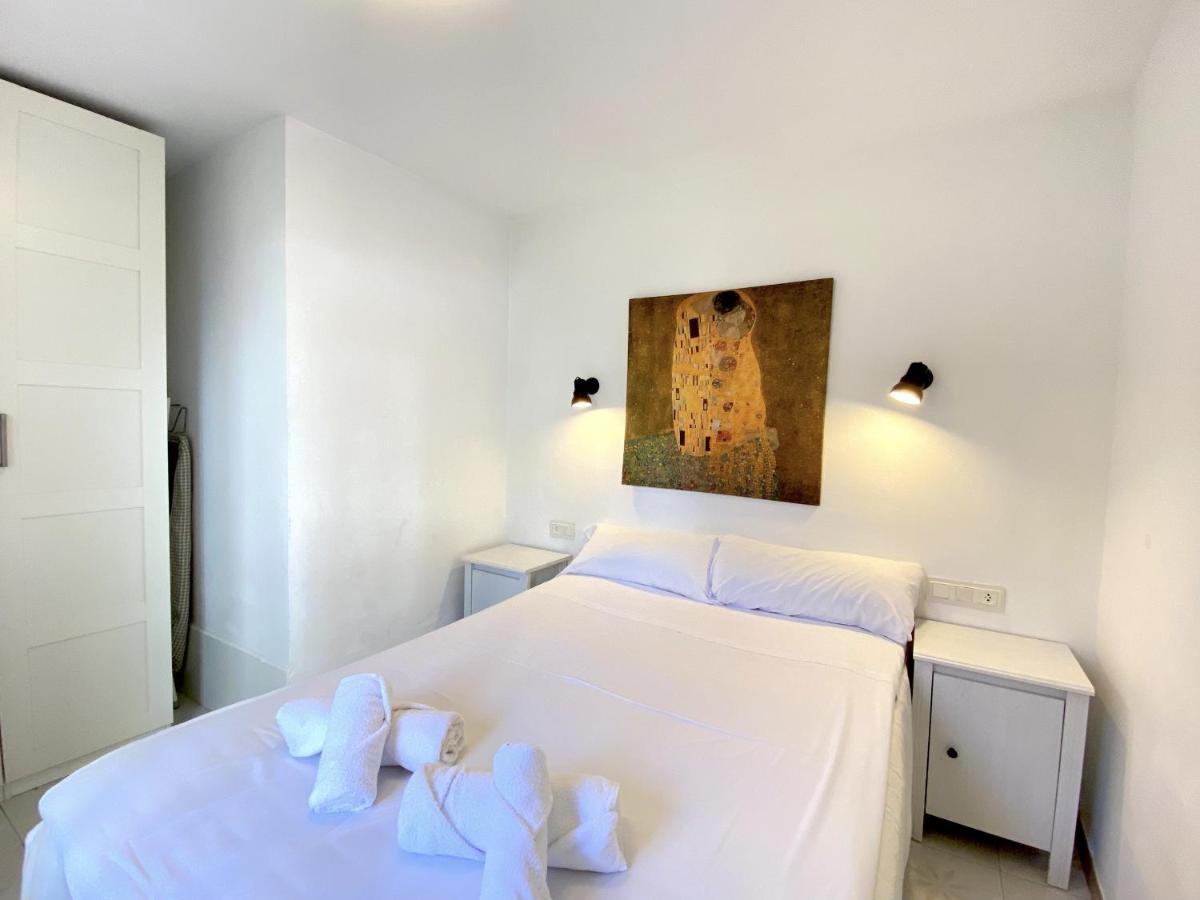 Villa Sandra Al Fresco Apartment เนร์คา ภายนอก รูปภาพ