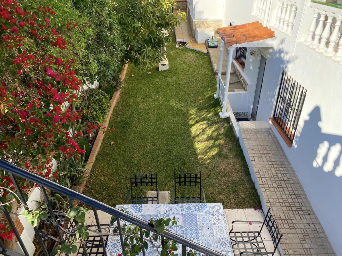 Villa Sandra Al Fresco Apartment เนร์คา ภายนอก รูปภาพ